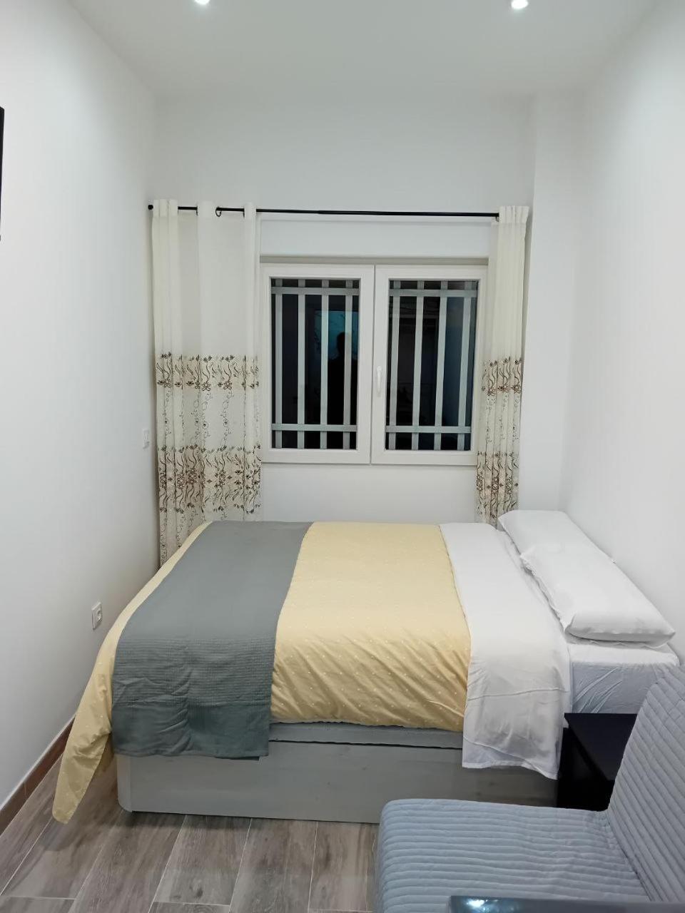 Smart Suite Madrid Exterior foto